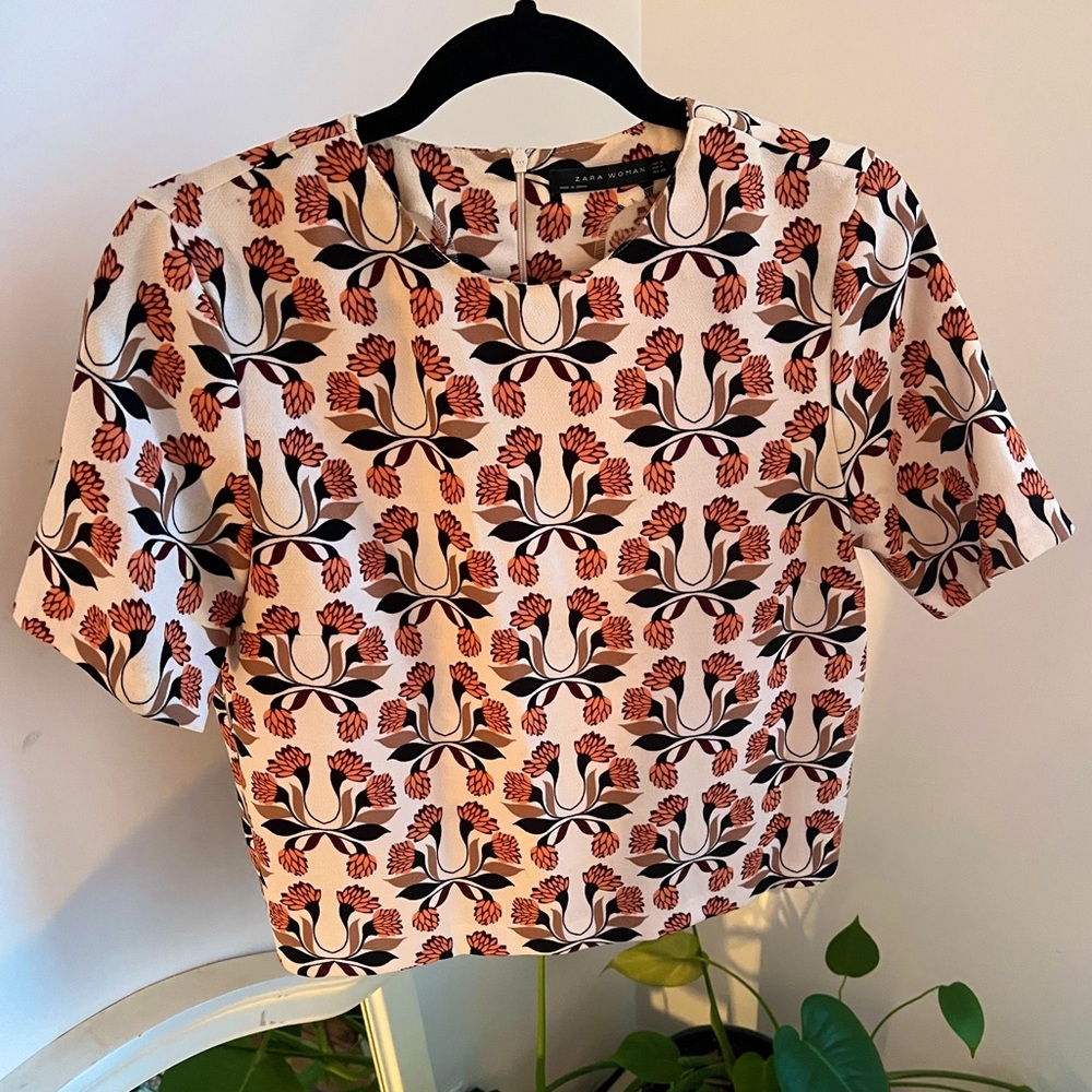 ZARA Floral Printed Shortsleeved Top (Dark Navy, Coral, Tan, Cream)